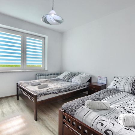 Ceglany Apartament ウストシキ・ドルネ エクステリア 写真