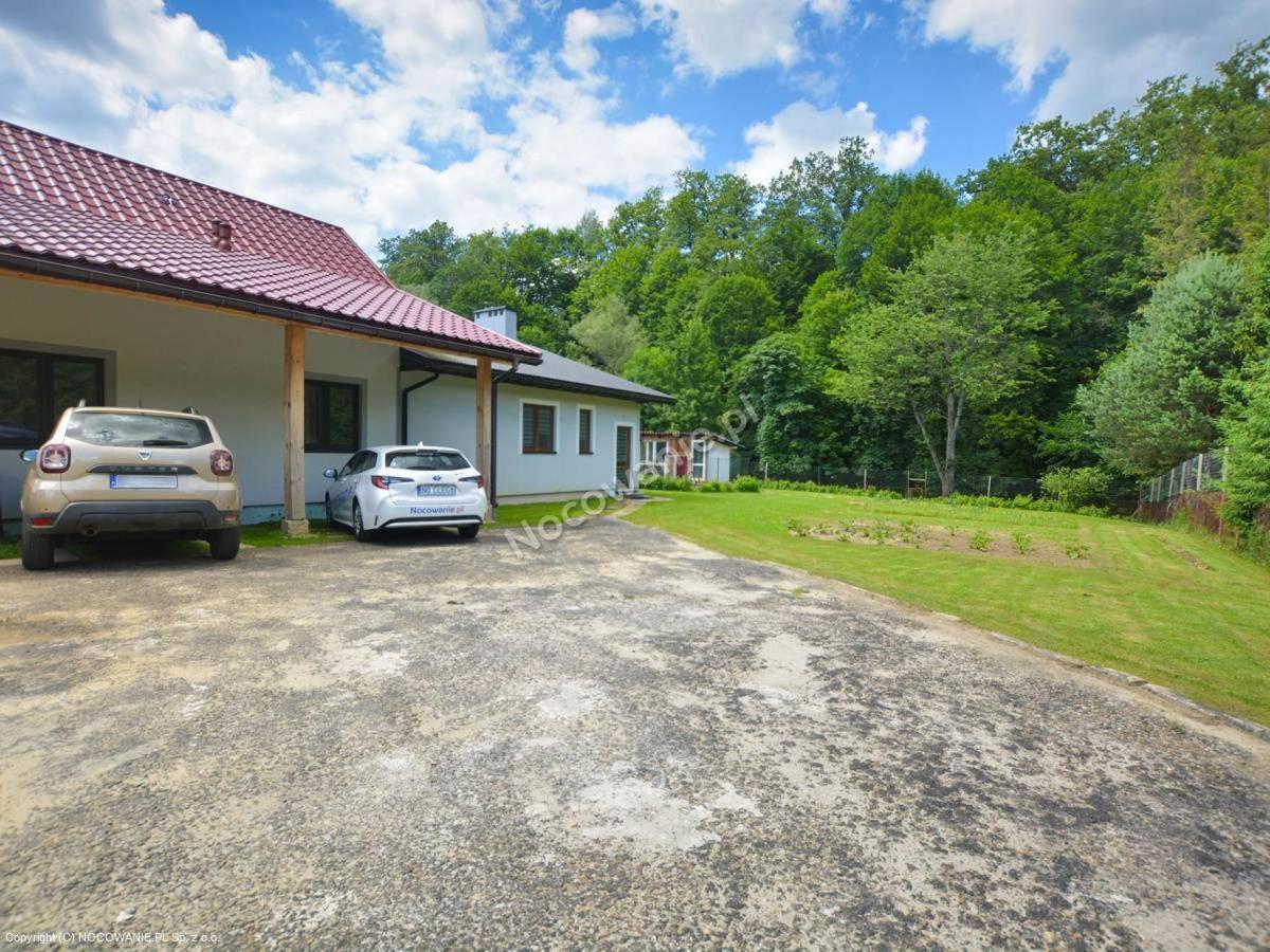 Ceglany Apartament ウストシキ・ドルネ エクステリア 写真